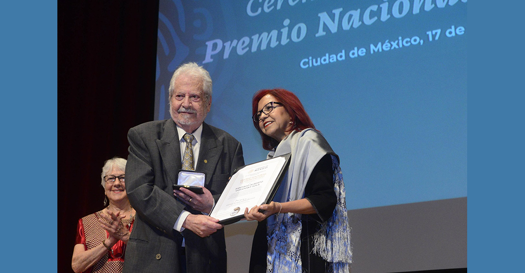 Alberto Verjovsky recibe el Premio Nacional de Ciencias 2021