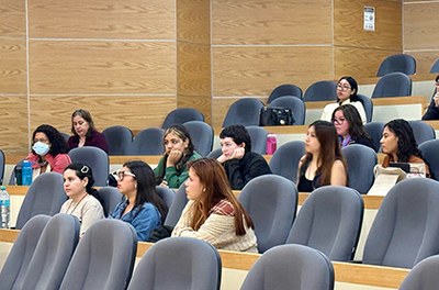 Escuela mate mujeres02.jpg