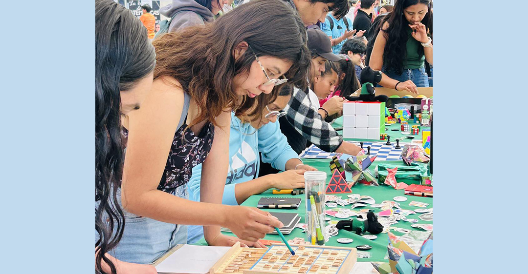 Las matemáticas conquistan CU: Gran convocatoria en la Feria π-énsalo y la V Carrera de π