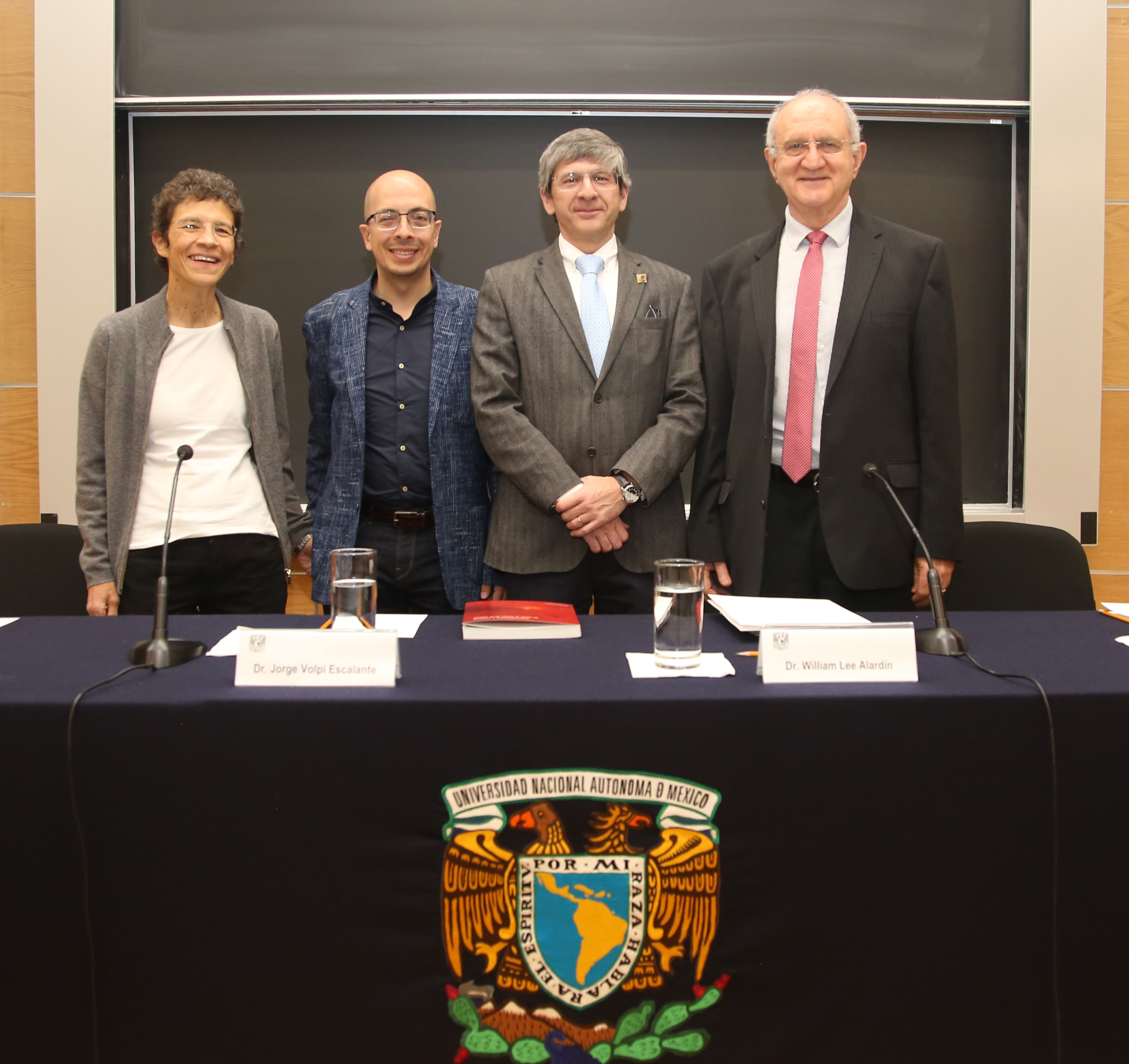 Presentación del libro "Especulaciones y certezas en torno al futuro de la ciencia"